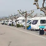 Y Monmar Camping