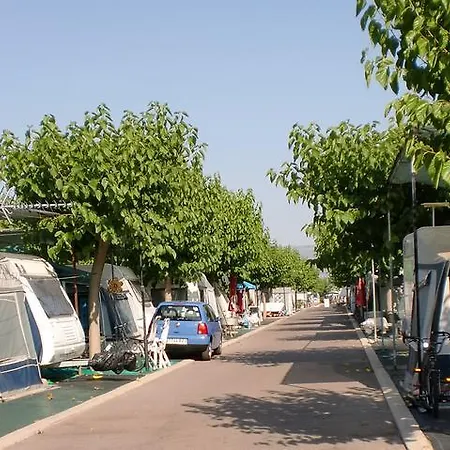 Y Monmar Camping